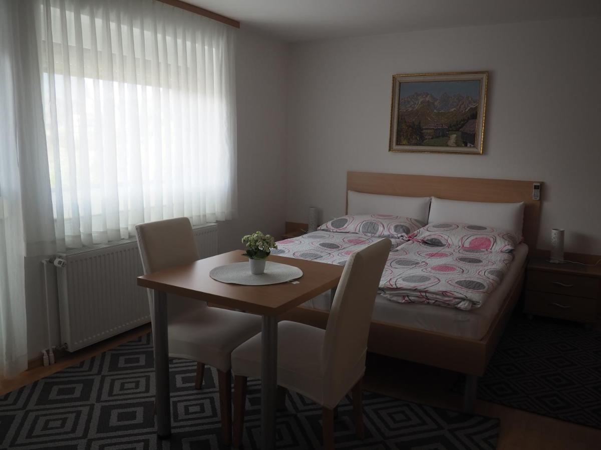Rooms-Apartments Stojanovic 布莱德 外观 照片